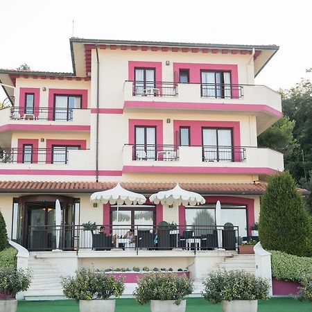 Hotel Levante Фосачезия Екстериор снимка