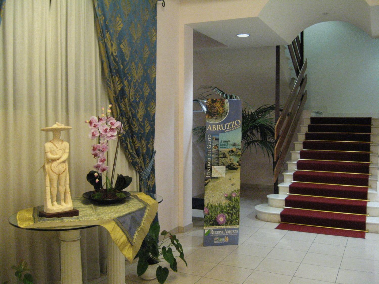 Hotel Levante Фосачезия Екстериор снимка